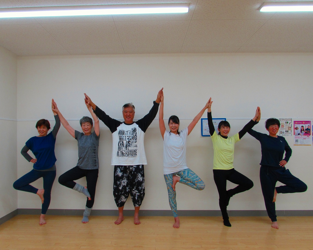 ～呼吸と共に～ YOGA(ヨガ)月2回