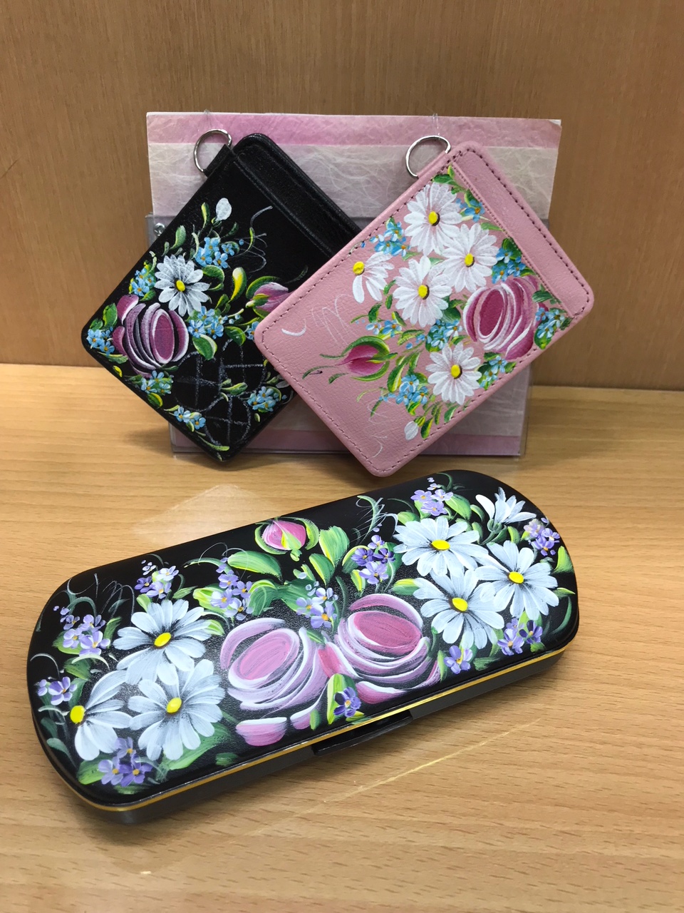 オランダ・ザンスフォークアート お花のトールペイント