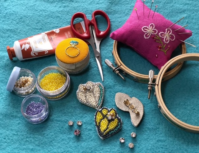 基礎からゆっくり丁寧に ビーズ刺繍を楽しもう