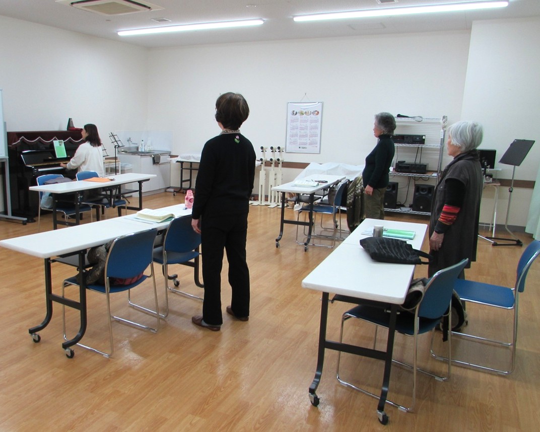 ピアノ生伴奏で 世界各国の名歌を歌おう!