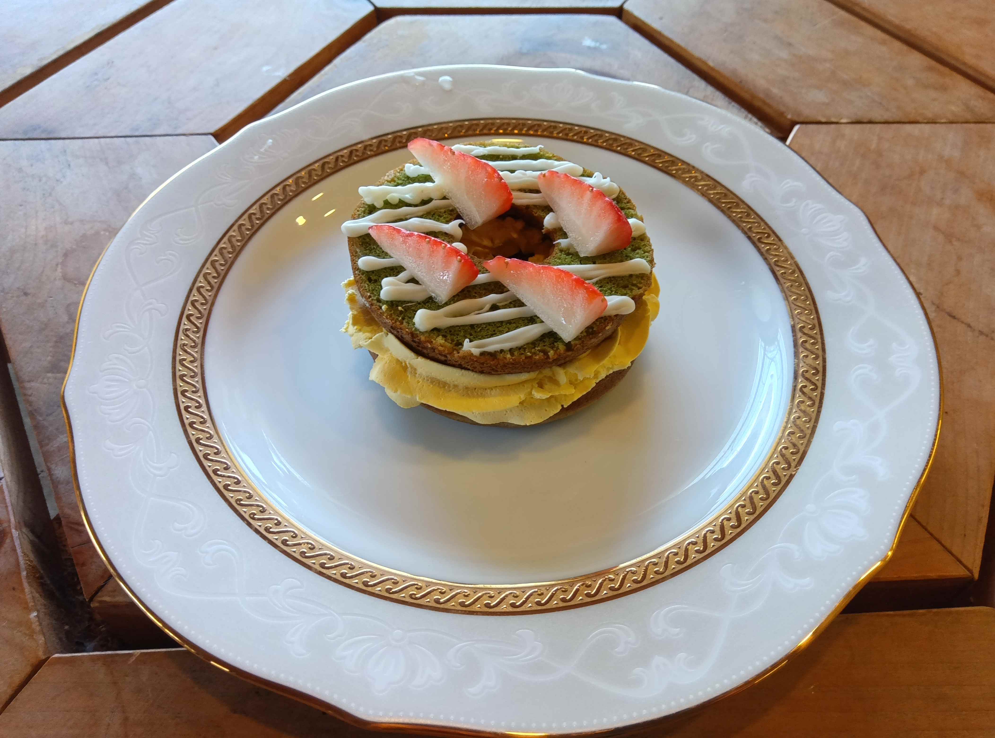 幼児からおとなまで 4/25 ポップで可愛い"ドーナツデコ"