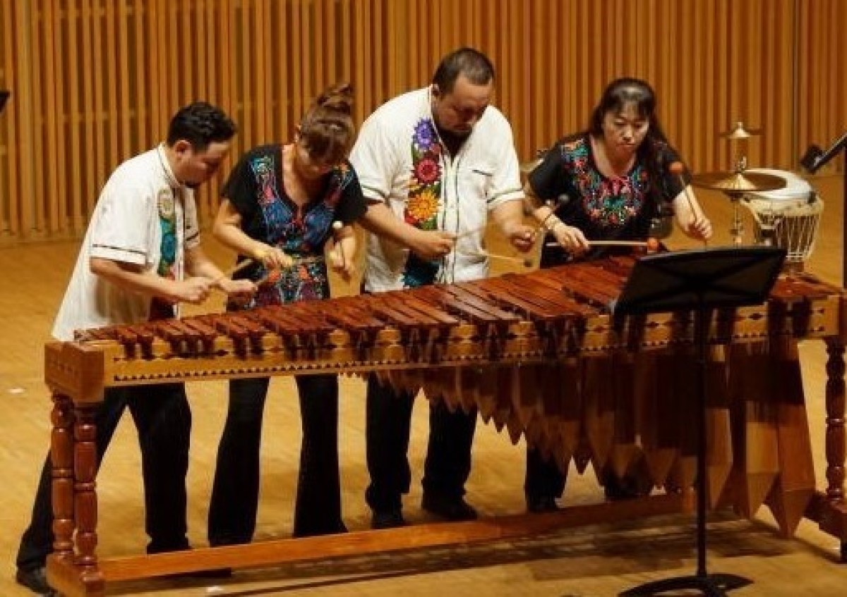 楽しいリズムミュージアム♪ メキシカンマリンバ