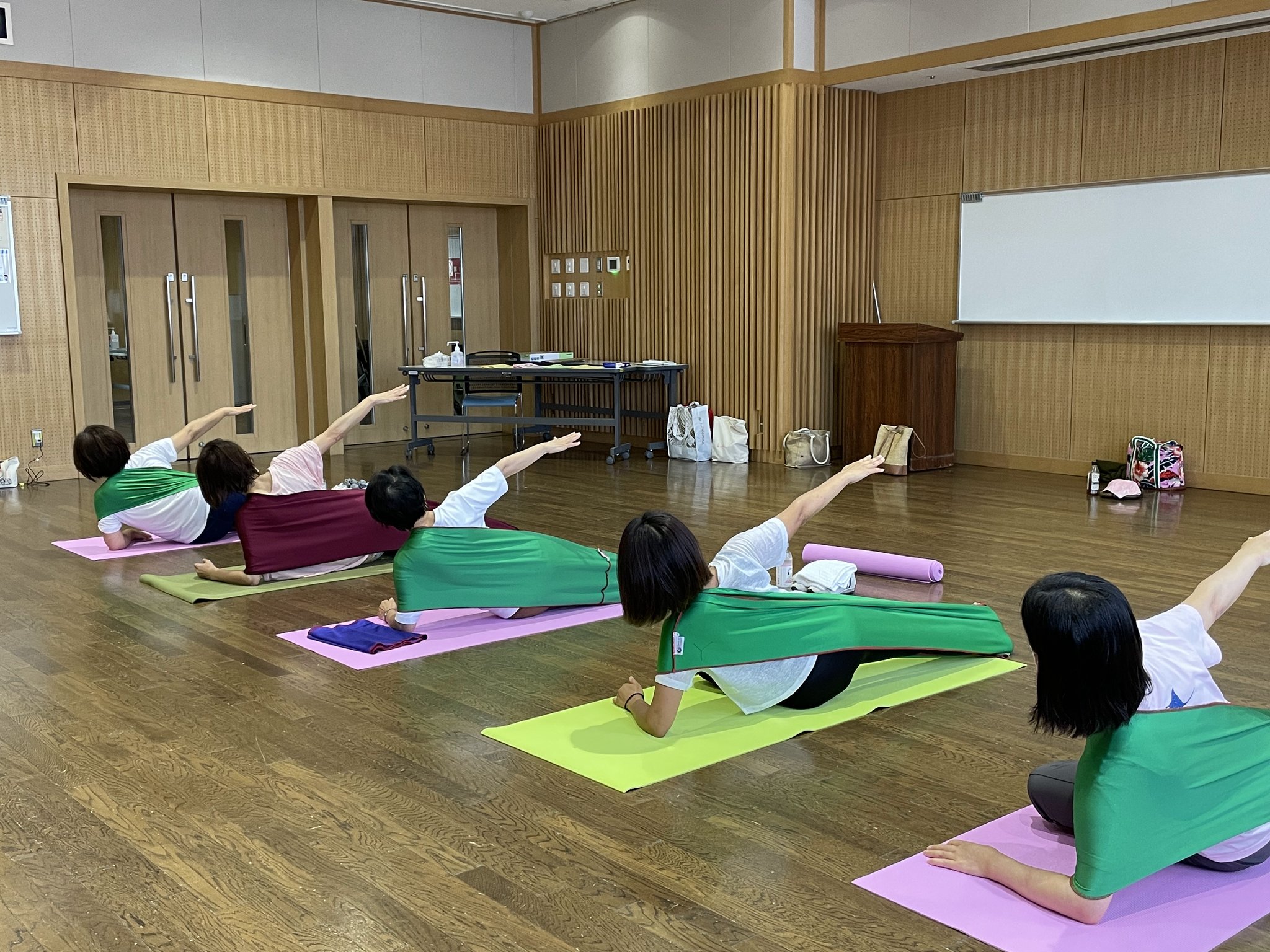 布を使って簡単ピラティス Stretch-eze®<ストレッチーズ> 【一日体験】3/24・4/14(火)