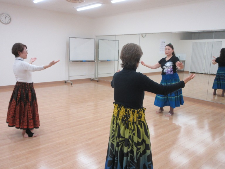 ゆったりフラダンス 春の体験会 3/26・4/9(木)