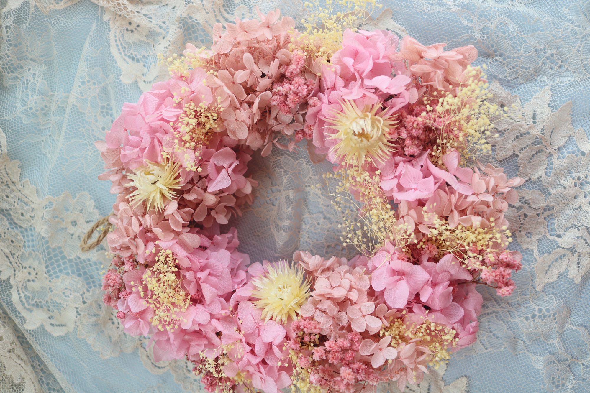 プリザーブドフラワーで 春のリースを作ろう