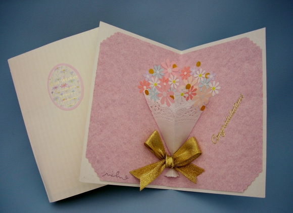 やさしいポップアップカード