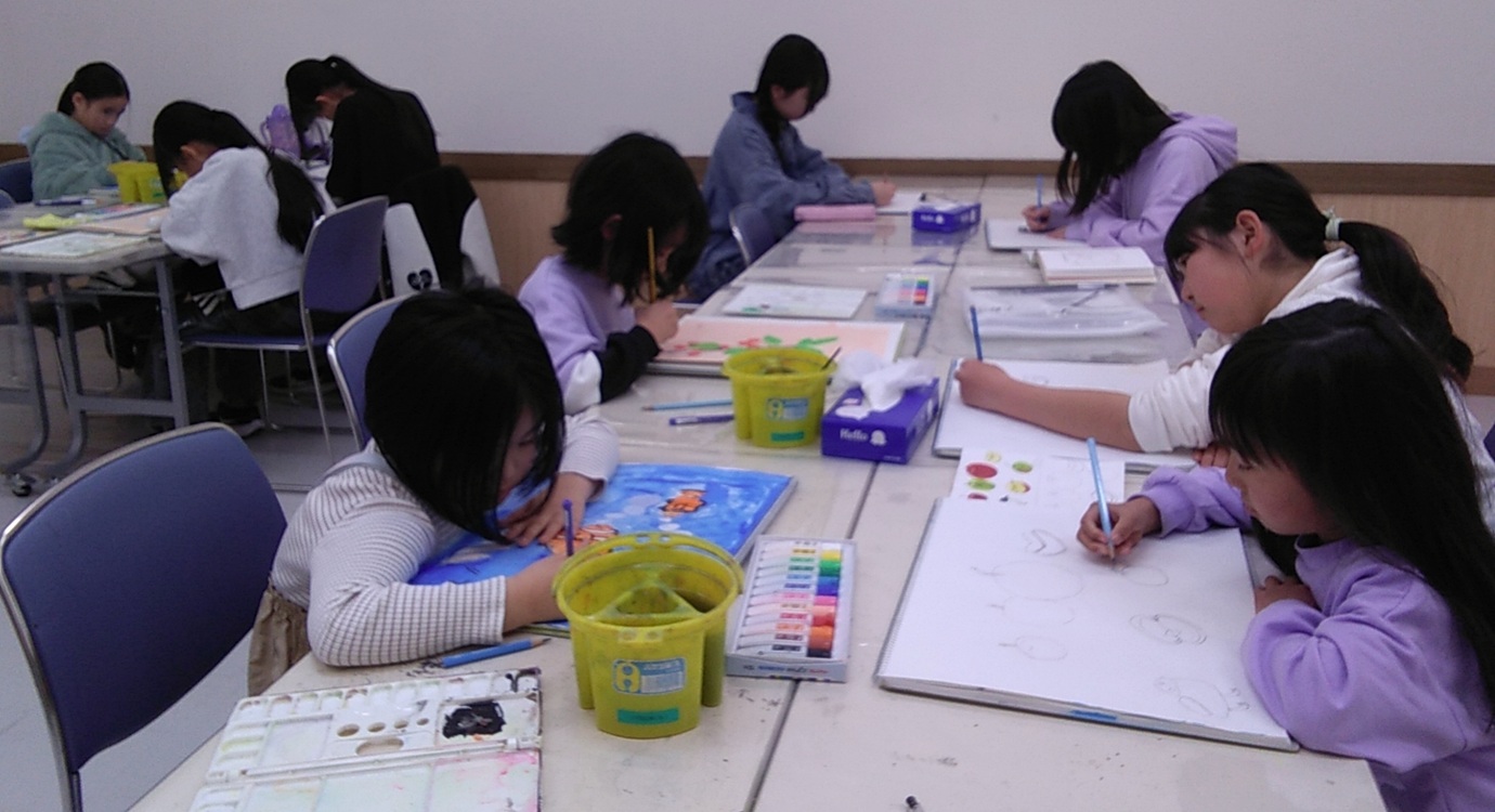 子供絵画造形教室(中学生)