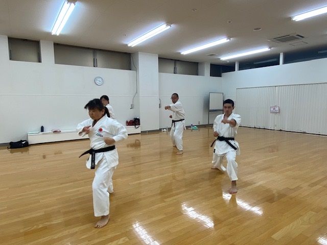 ジュニア・親子・大人みんな一緒に 平日の空手教室 春の新講座体験会3/25(水)