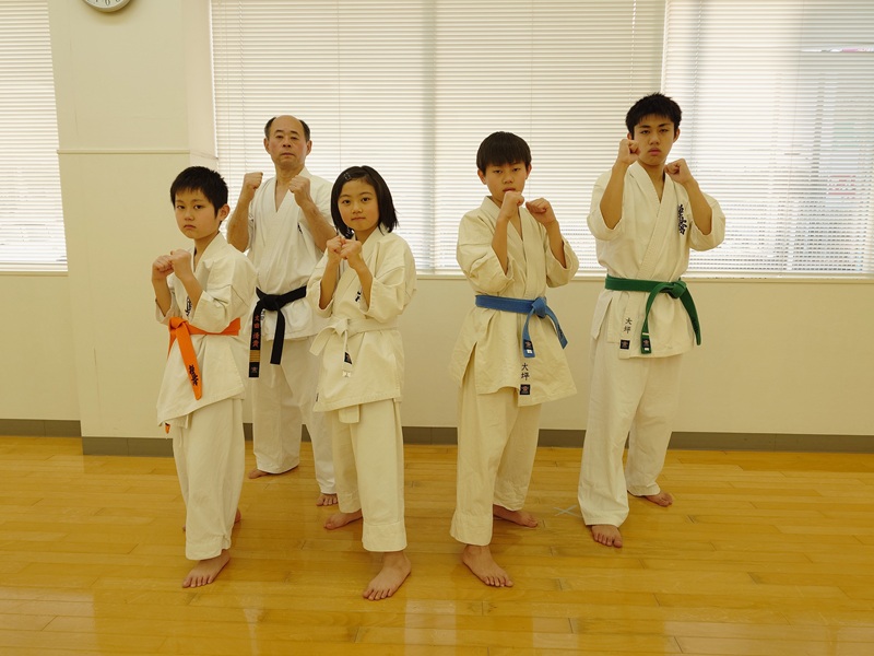 基礎体力UPに こども極真空手(幼児～小学生)