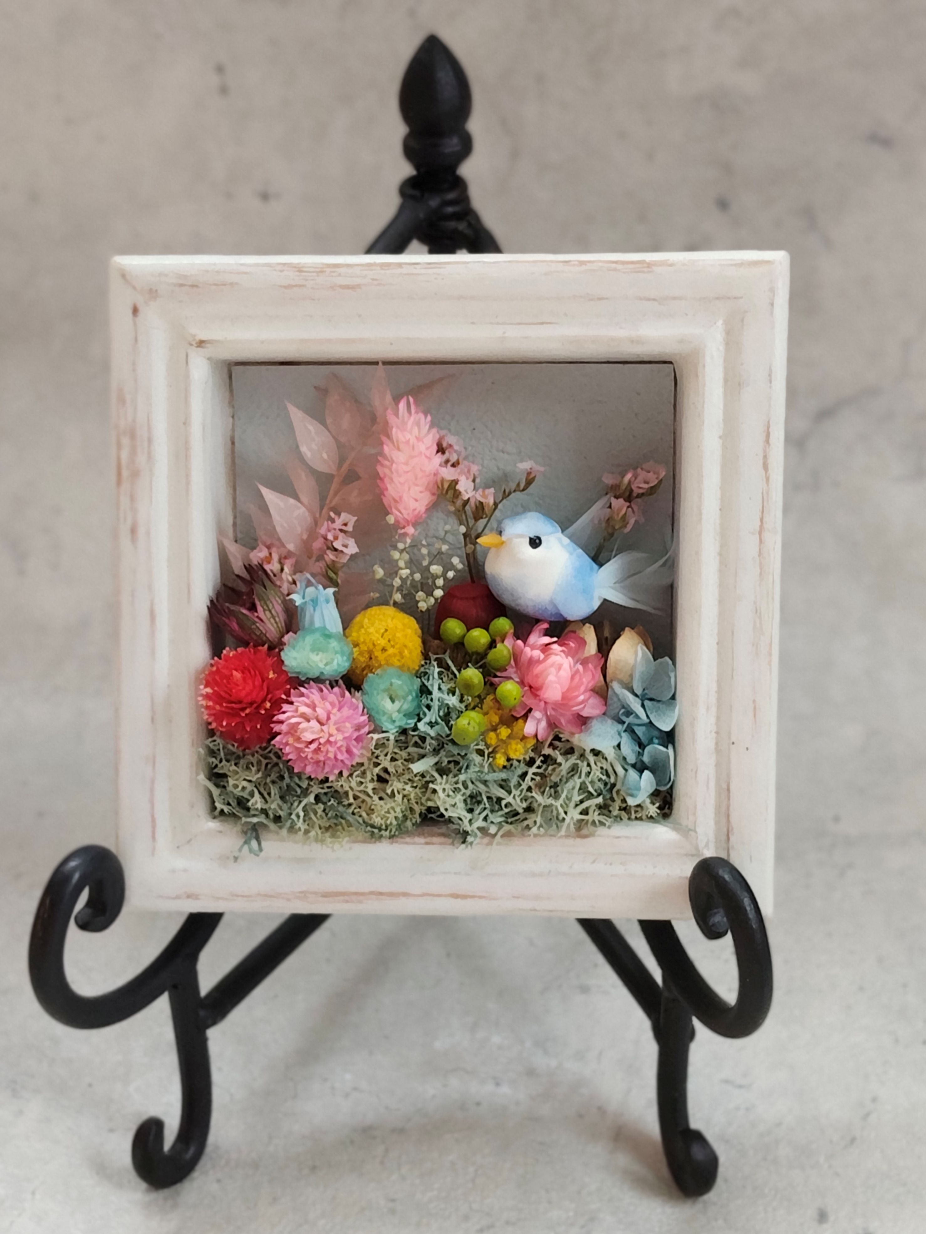 【春の新講座】(全3回) ドライフラワーで作る癒しの雑貨 「絵本の中の小さな花景色」 4/2・5/7・6/4(木)