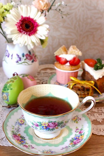 紅茶とお菓子の ティータイム(全3回) 全3回日程:4/7・6/2・6/30(火)