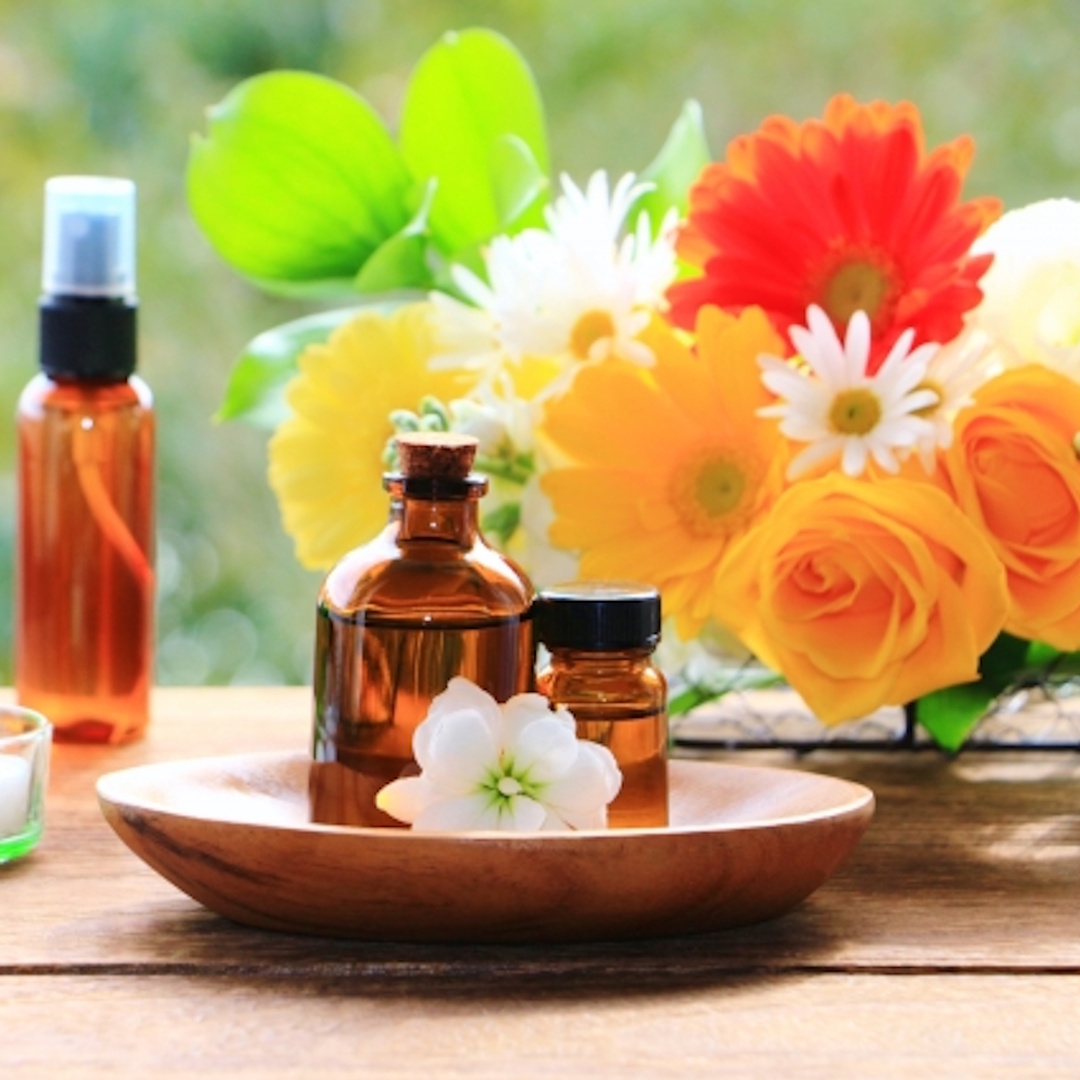 【パーソナル・アロマテラピー ～4/22はお得な体験日】 がんばるあなたに香りのご褒美を