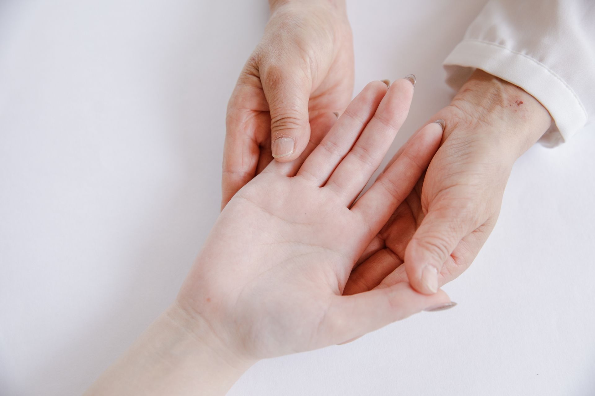 手相で読み解く未来のヒント! 手相占い入門(金)(前期6回)