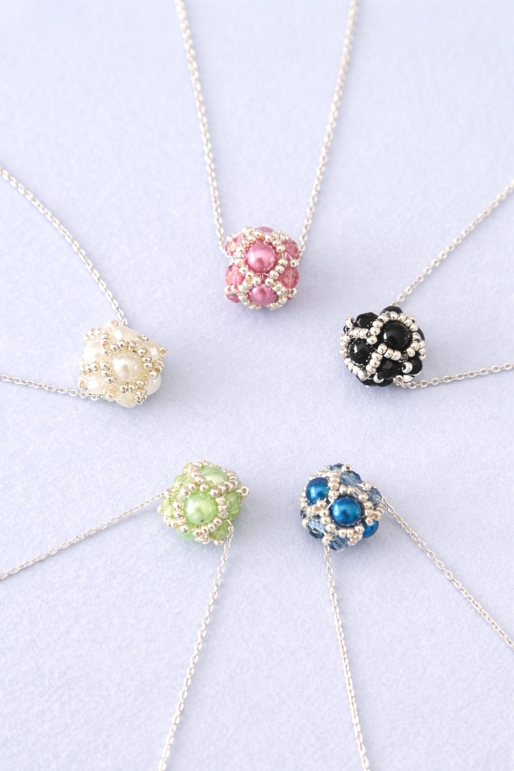 編む・縫う・結ぶ おしゃれ時間 ビーズアクセサリー