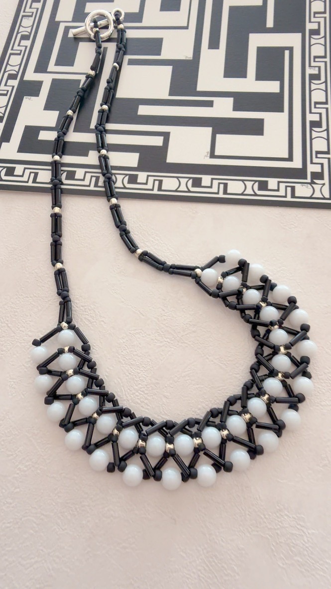 編む・縫う・結ぶ おしゃれ時間 ビーズアクセサリー