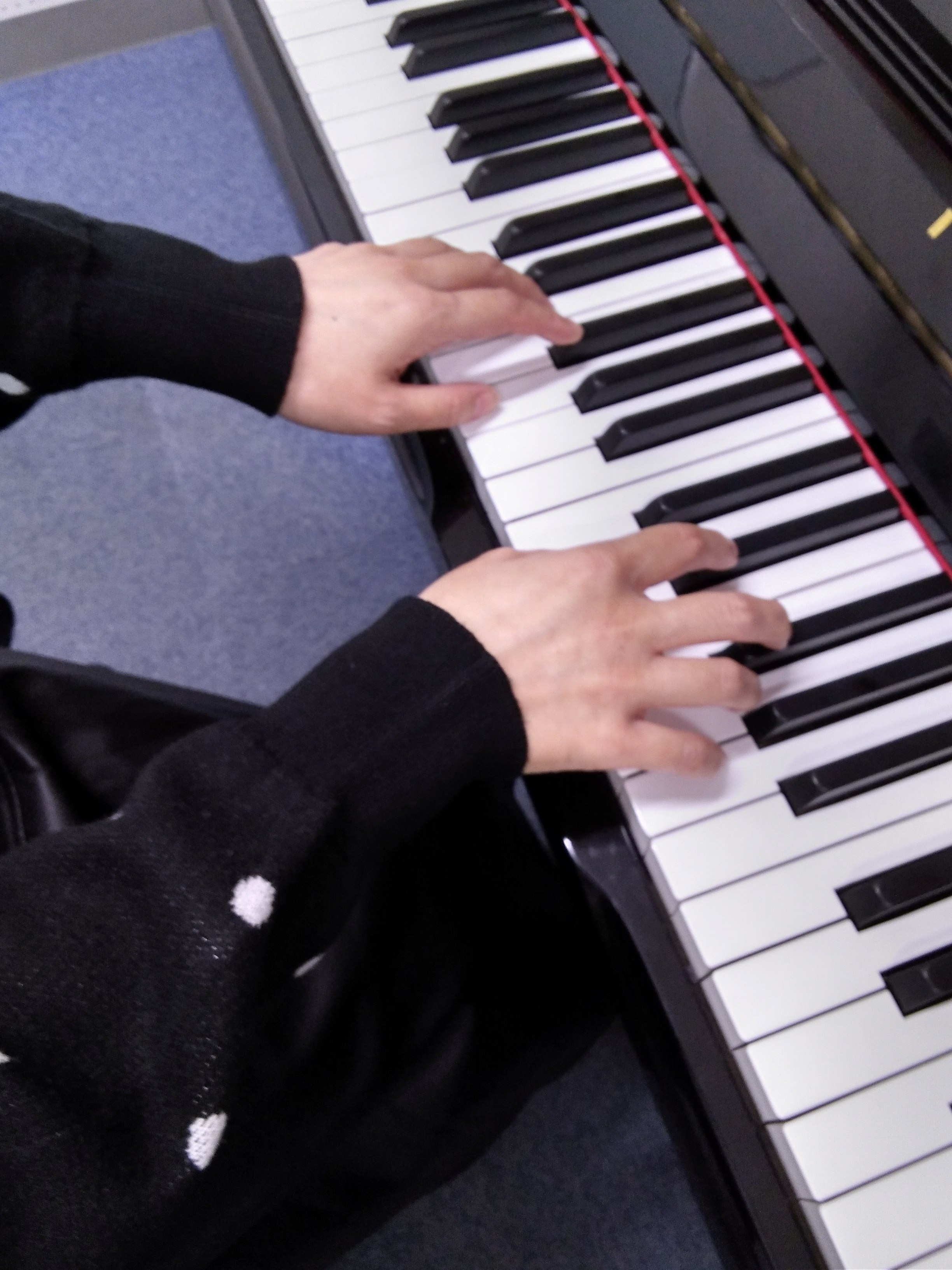 (月)山口ピアノレッスン (30分個人レッスン)