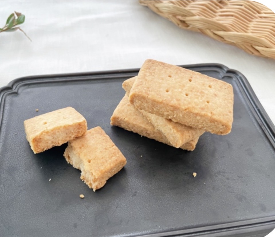 心と体を整えるひとときを 美と食のYOGAストレッチ【全4回】 ★春の新講座★3/26、4/9、23、5/14(木)