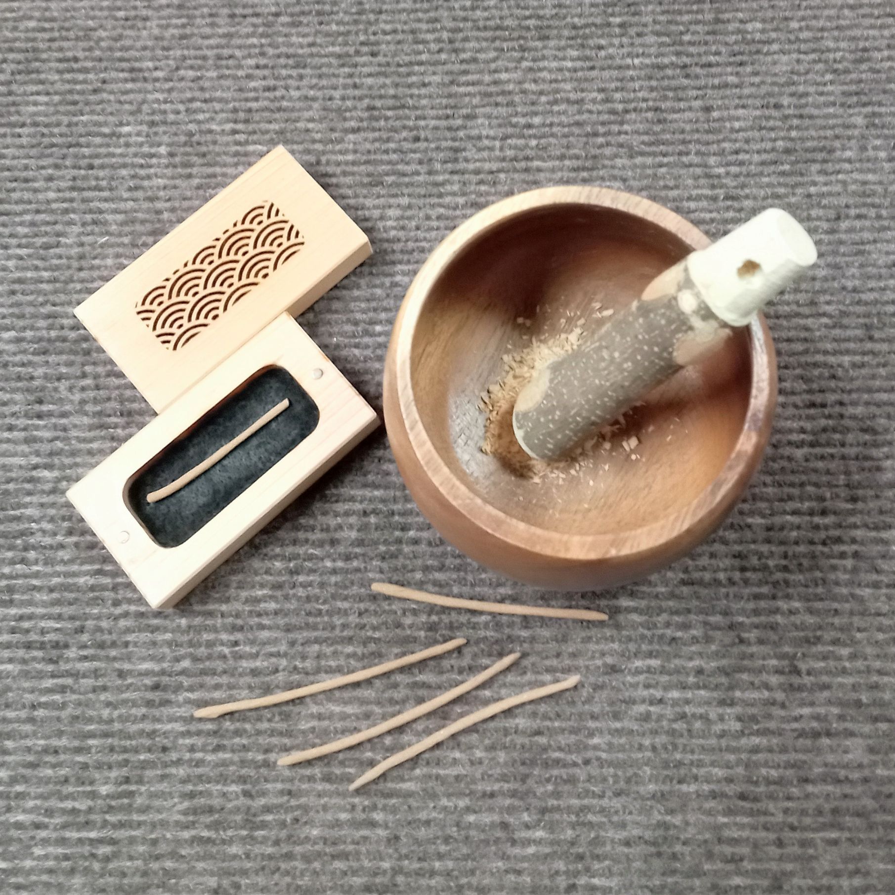 天然香で癒し・元気・お洒落 手作りお香入門【全3回】 ★秋の新講座★10/1、11/5、12/3(木)