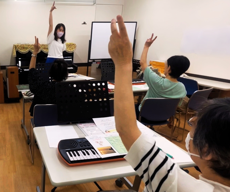 歌って弾いて♪いきいき おとなのピアノ倶楽部