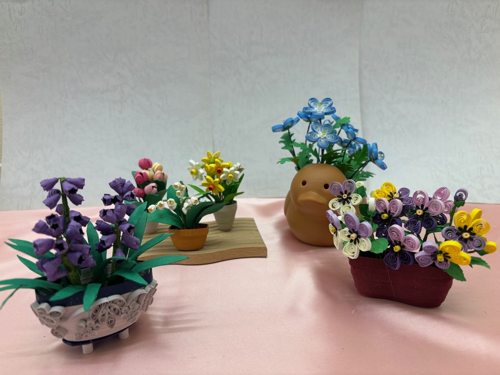 楽しくクルクル♪ はじめてのペーパークィリング