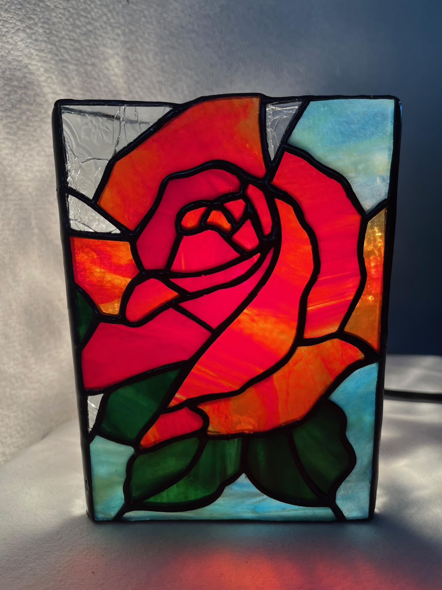 あなたは何色から始める? ステンドグラスあれこれ 夏の新講座 6/11(木)一日体験