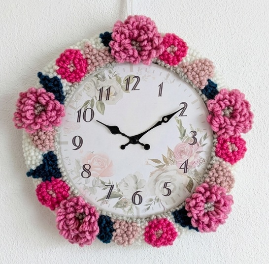 毛糸を刺すだけでループができる 楽しいパンチニードル