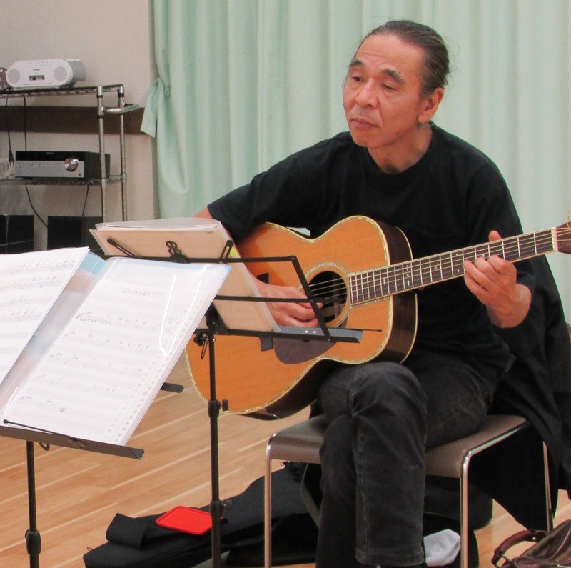 9874/指を動かす声を出す良さ(40分個人レッスン) 楽しいギター弾き語り 夏の新講座 5/21・6/4(木)特別体験会(40分個人レッスン)