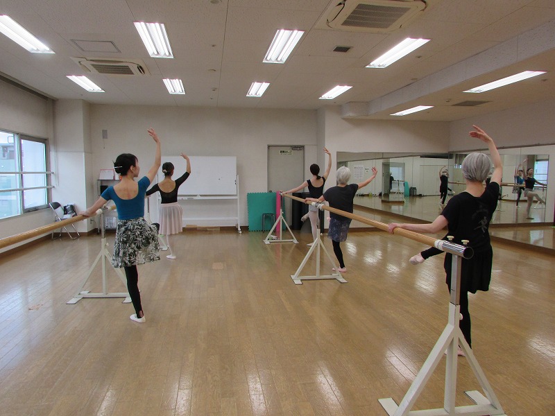 60から80代音楽で無理なく 健康寿命UPバレエ 夏の新講座 6/2(火)特別体験会