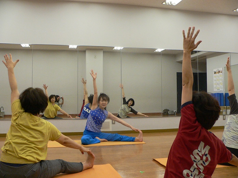 タイヨガで身体の内側・外側美しく 美ラインヨガ3月