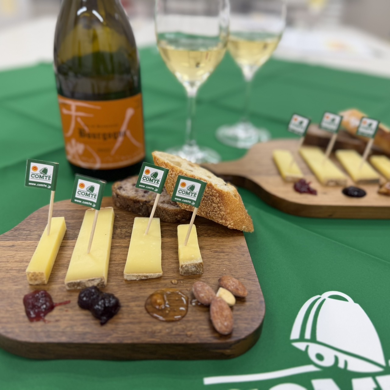 チーズとワインのマリアージュ【全3回】 ★ナチュラルチーズとワインをご一緒に 夏の新講座【全3回】6/13(土)スタート