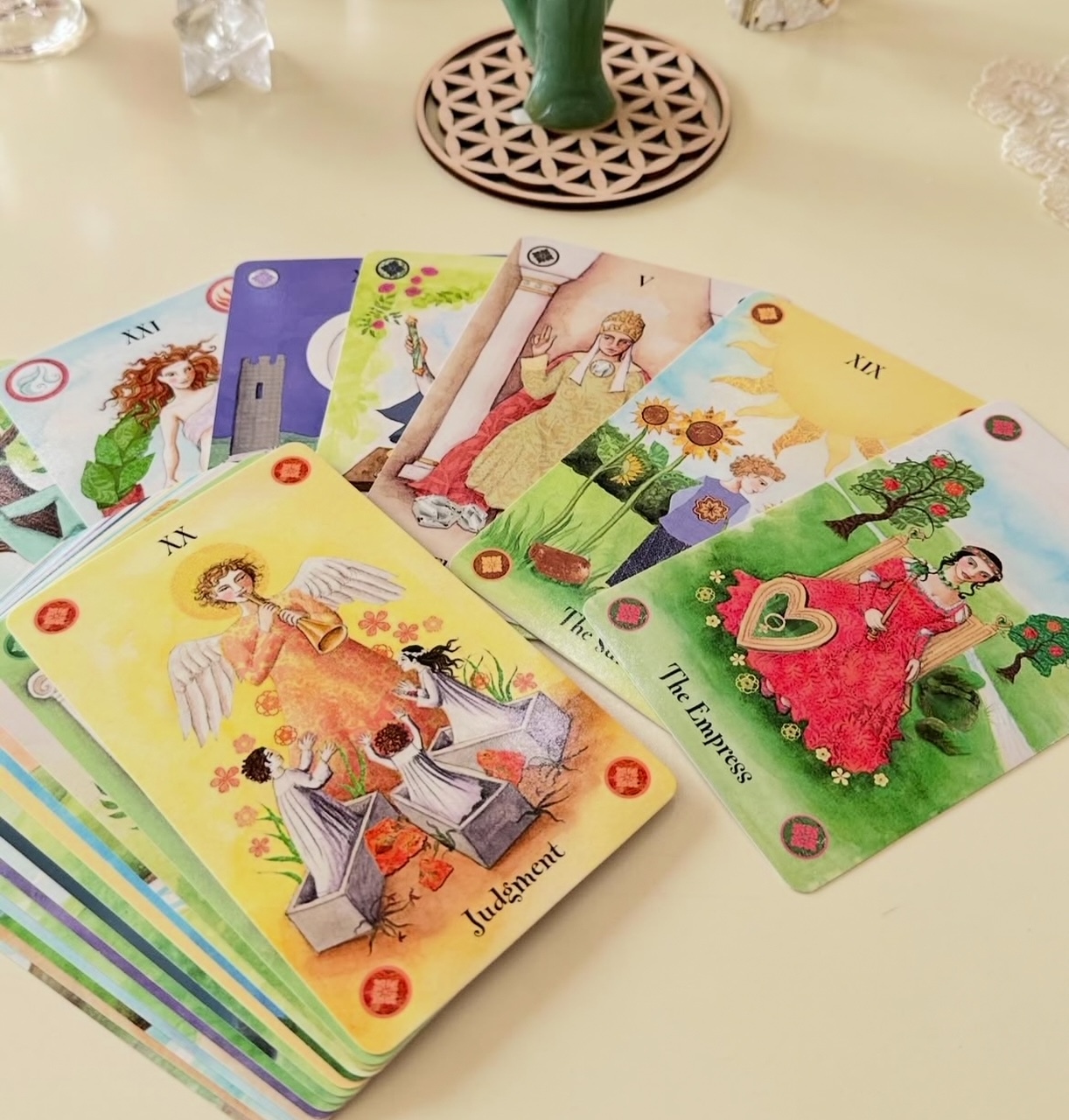 奥深い占いの世界・全6回 はじめてのタロットカード 夏の新講座・6/11(木)スタート