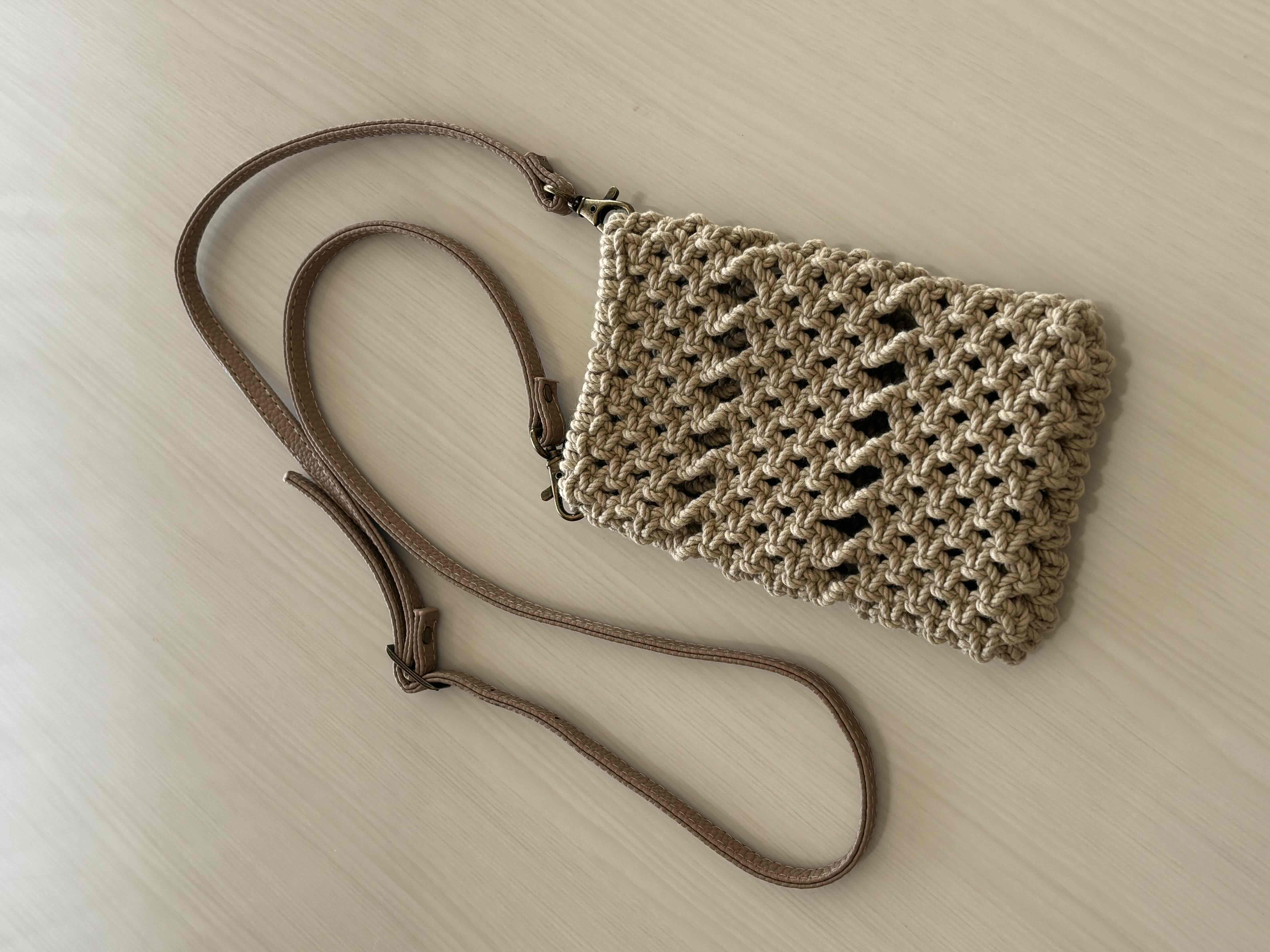 基本からはじめる 「結び」を楽しむマクラメ