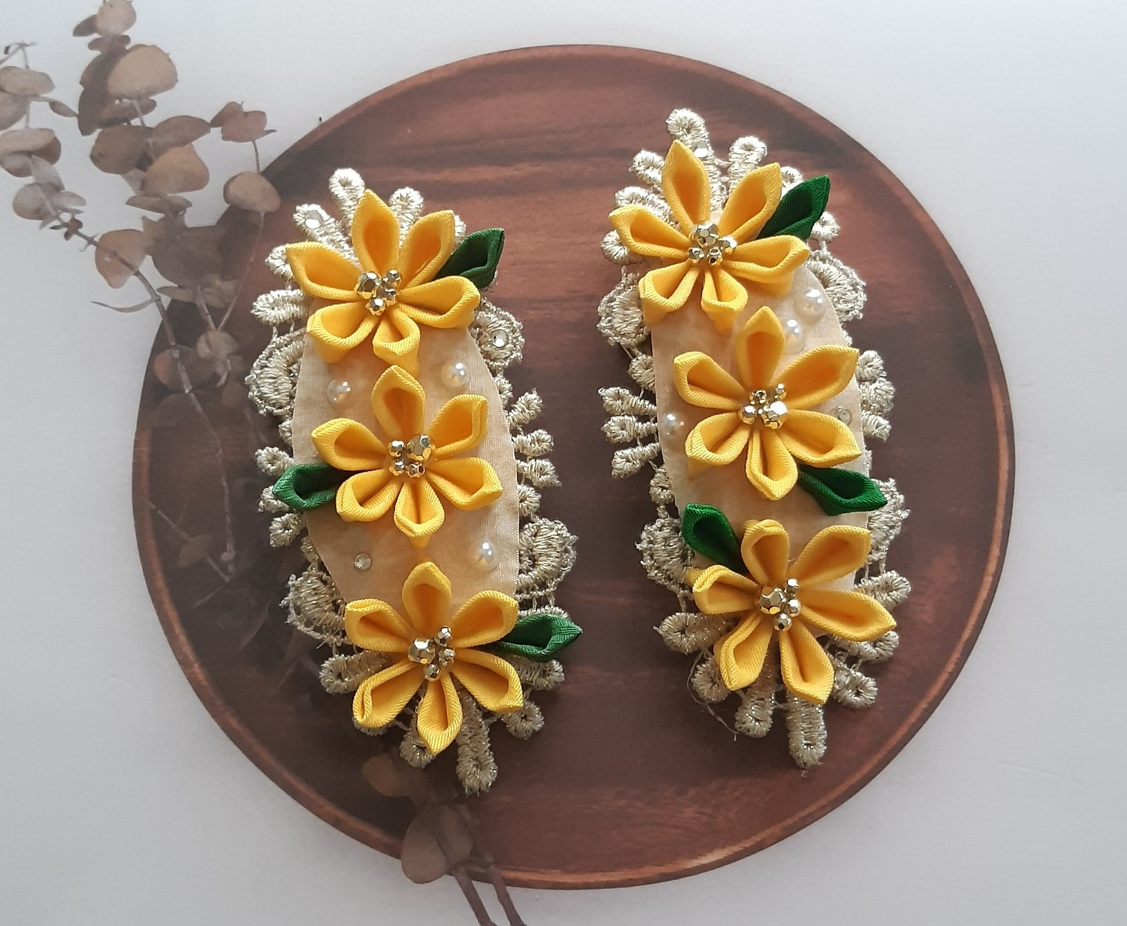 つまみ細工 「姫ひまわり夏色コサージュ」 夏の1DAY講座 6/26(金)特別体験会