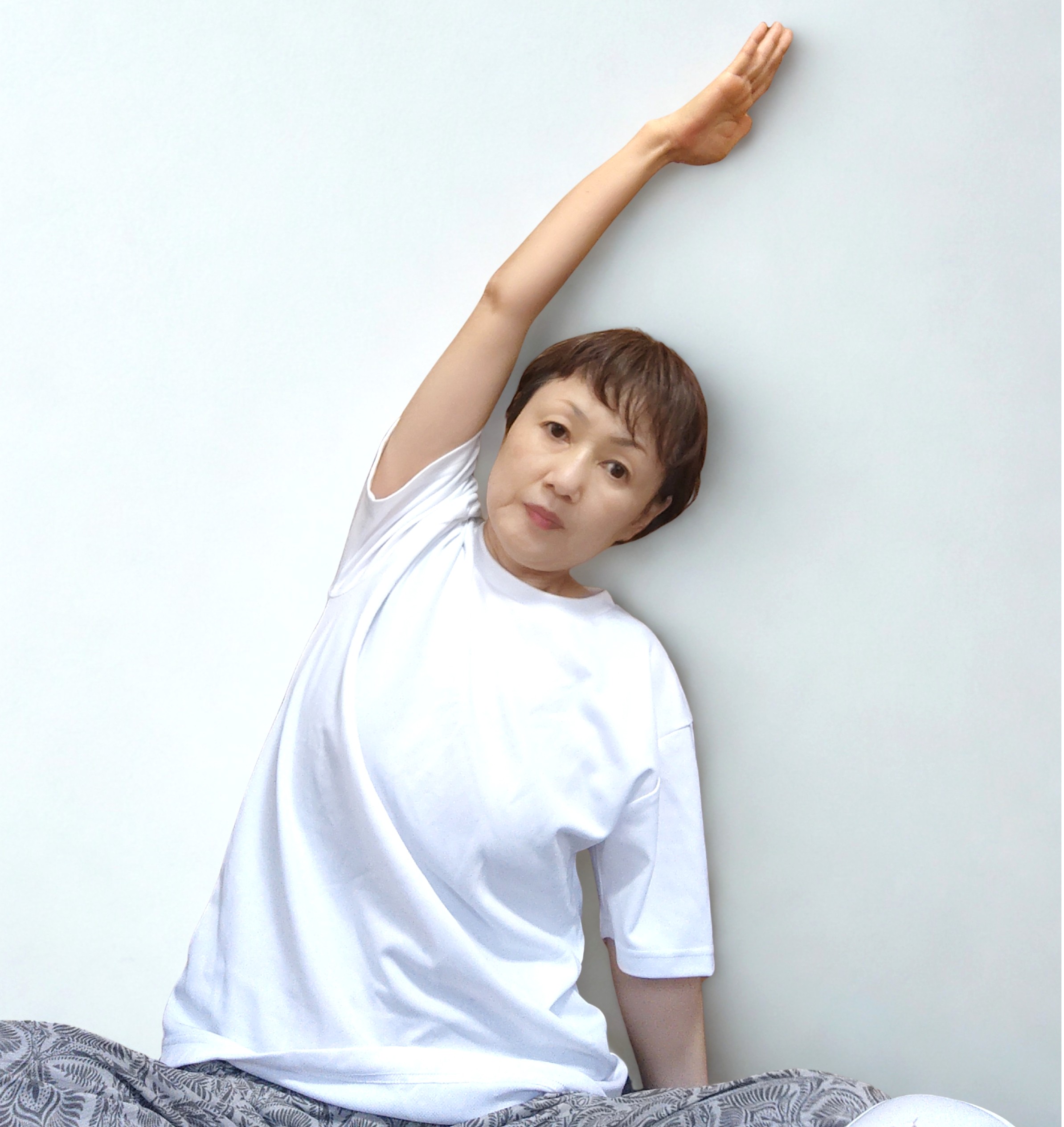 佳織と一緒に、からだもこころもゆるめよう～ ゆる～いアロマストレッチ 夏号新講座5/27(水)特別体験会開催