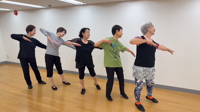 シニアでも大丈夫! 元気はつらつ体操 夏の新講座 5/30・6/6(土)新講座体験会