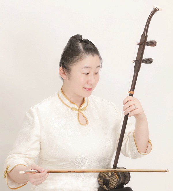 楽しく弾こう♪ 二胡入門