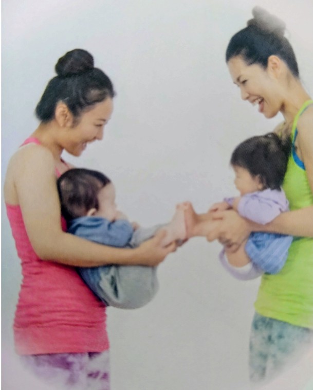 (全12回)生後1ヶ月からの ママとベビーの産後ヨガ 夏の新講座 全12回 6/10スタート