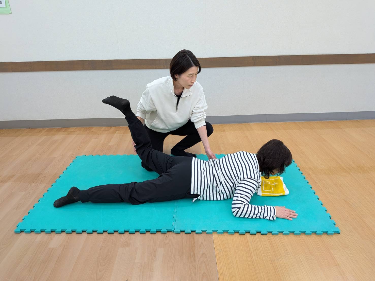 個人施術で痛みを和らげる やさしい整体ストレッチ(30分個人)