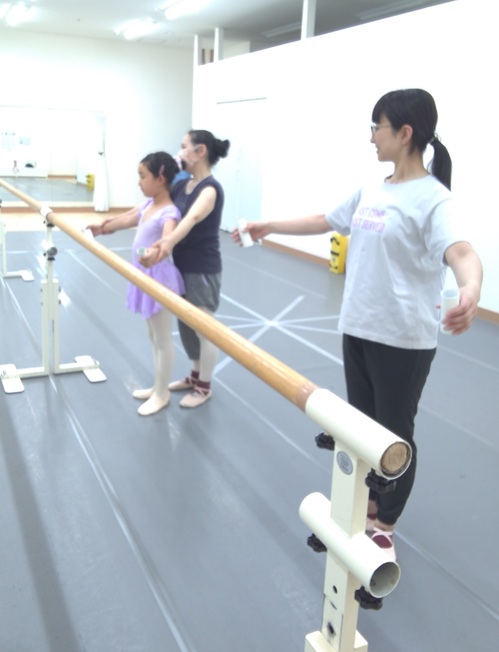 親子参加OK プレバレエ