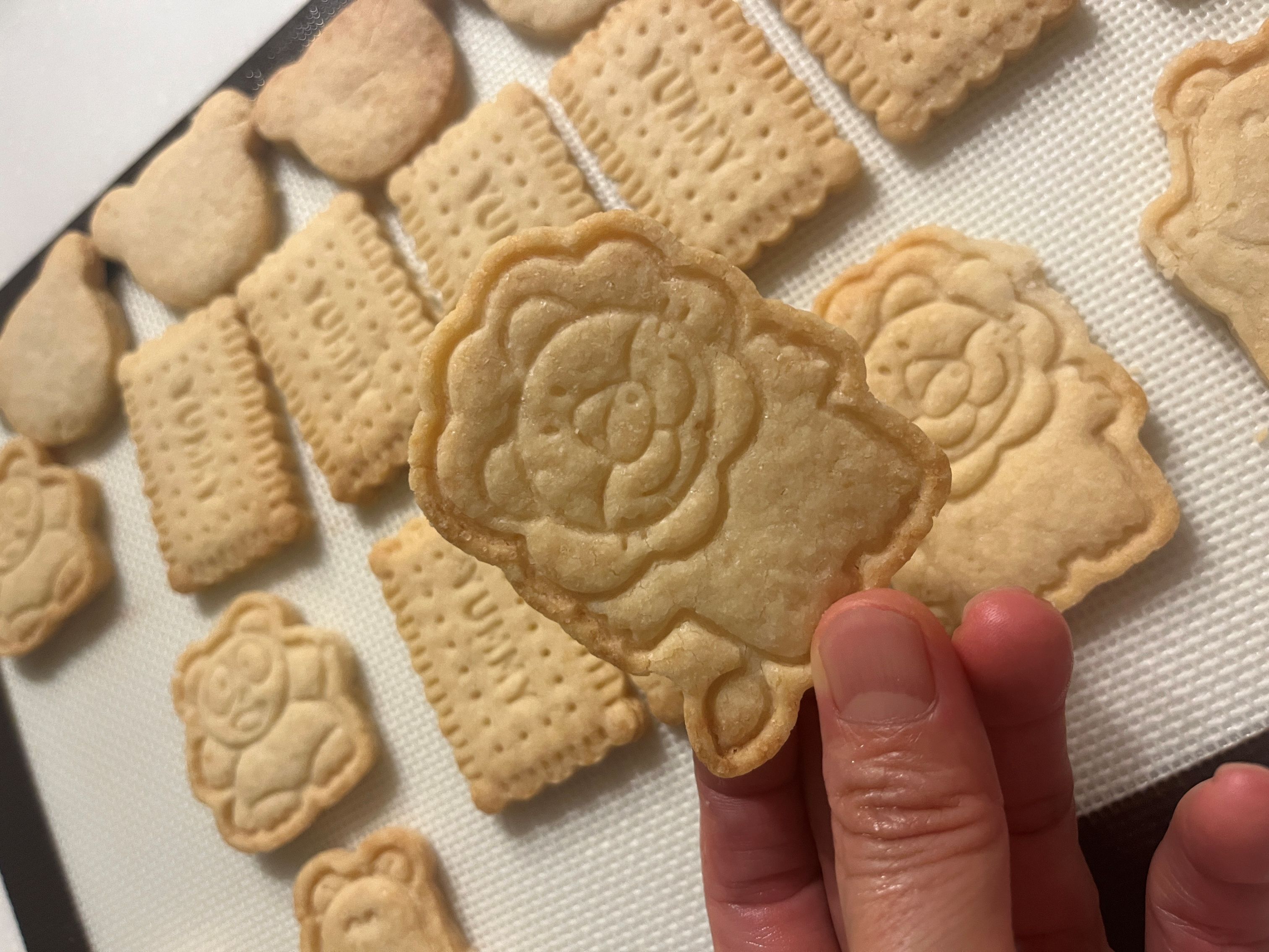 キッズクッキング※小学生～ 可愛い♡お菓子屋さん【全3回】 ★夏の新講座★5/23、6/27、7/25(土)