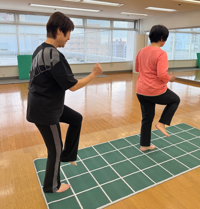 呼吸and歩く脳トレ体操
