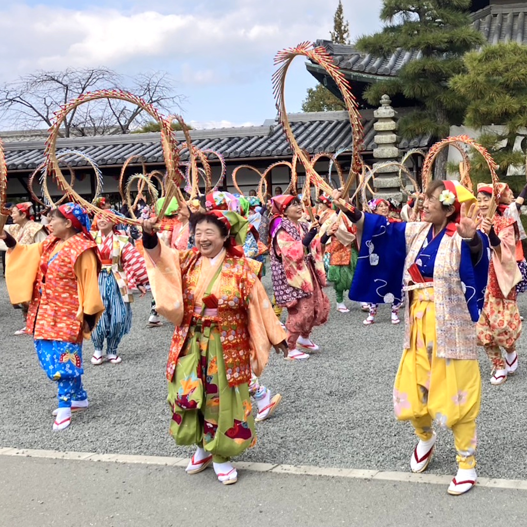 〈ジャンル〉日本伝統芸能・ダンス・舞踊 【南京玉すだれを楽しもう】 とびきりの笑顔になれる