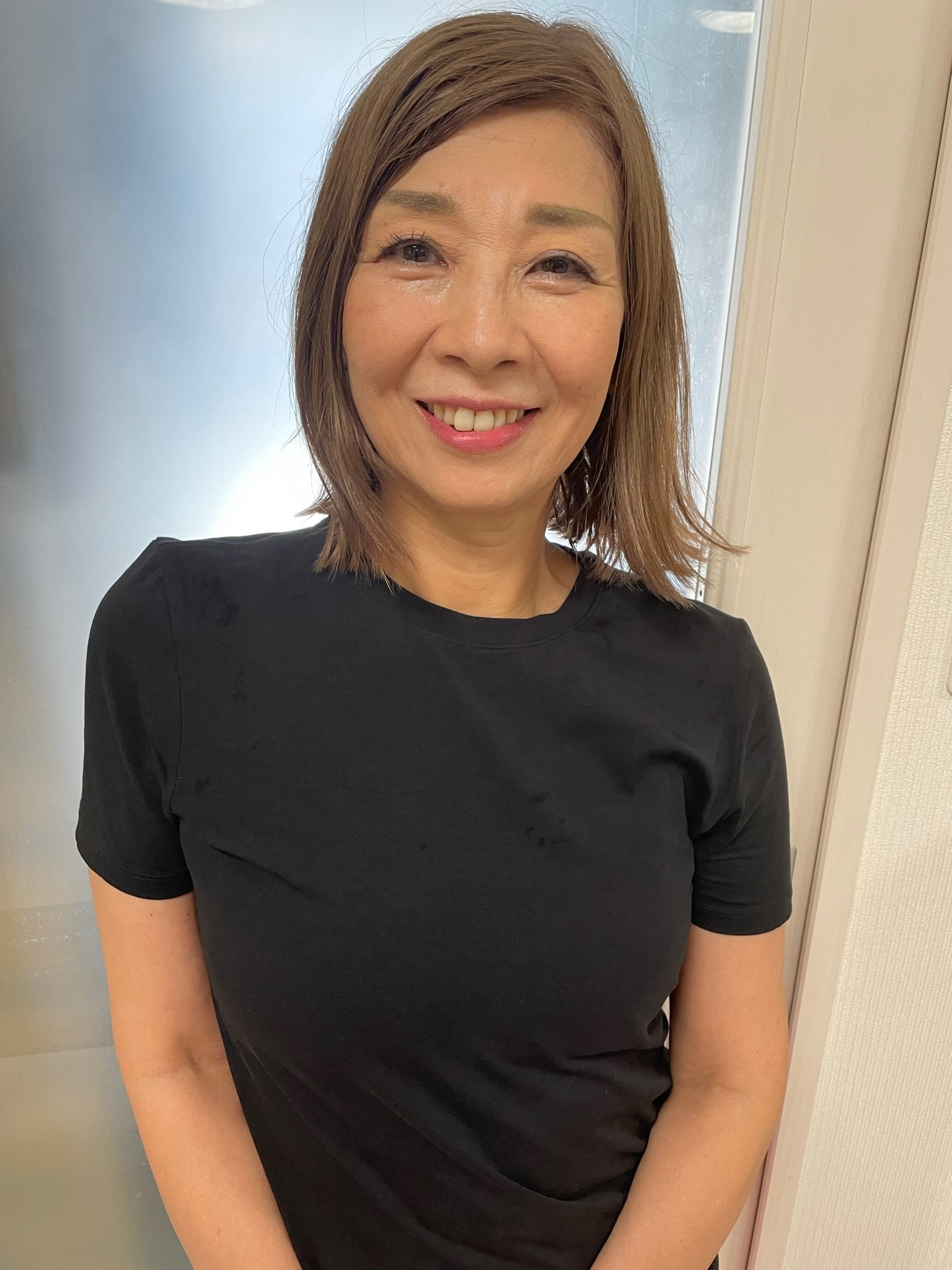 美しい姿勢で歩くための シニアのための椅子ヨガ