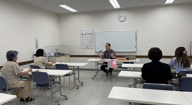 カール先生と楽しく学ぶ 英会話レッスン