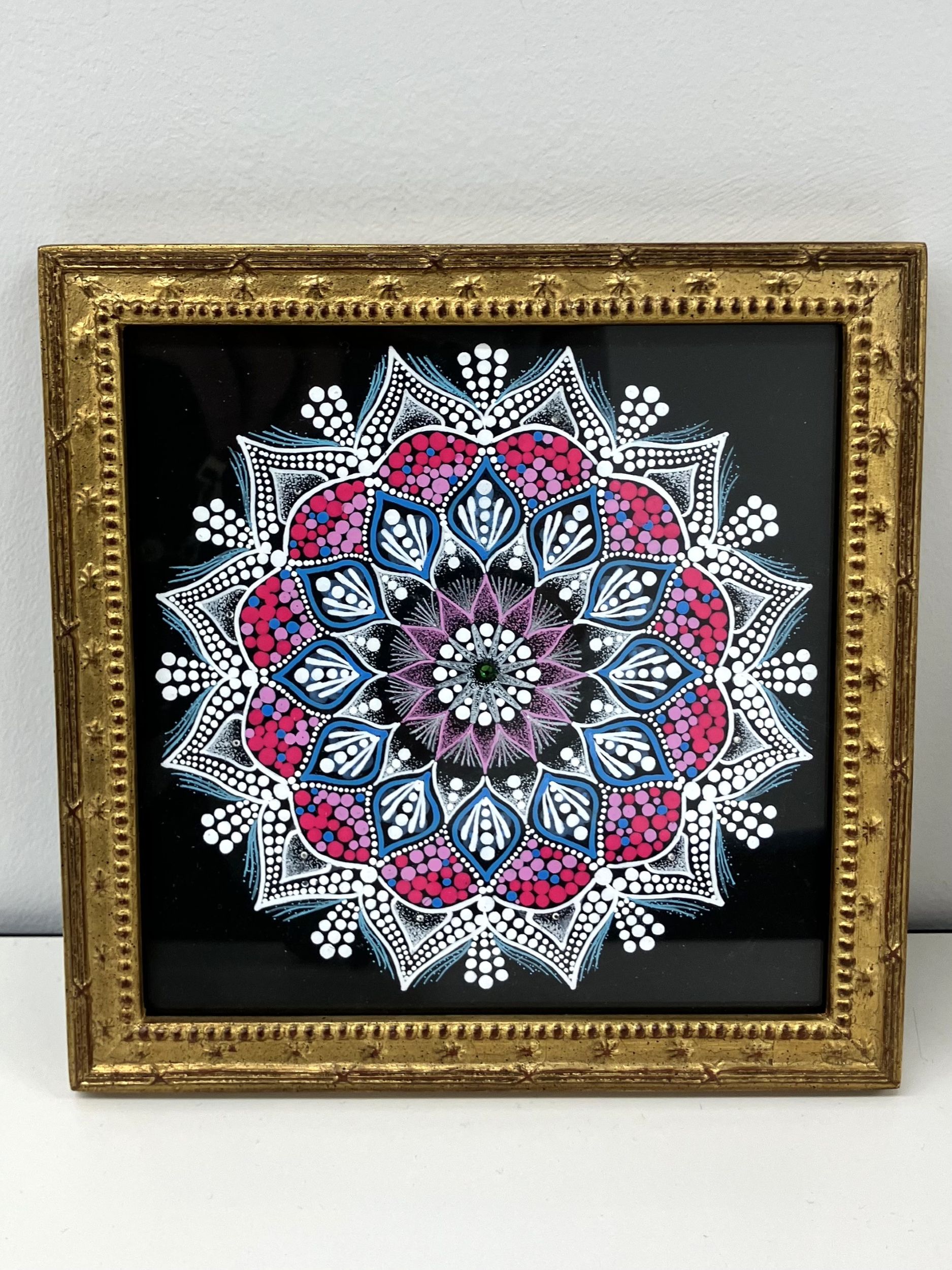 誰でも描ける癒しの時間 曼荼羅アート