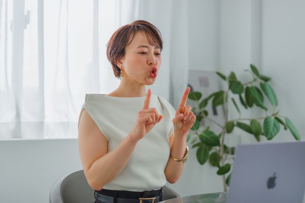 表情筋×身体 キレイ引き寄せ 顔と身体の巡りヨガ