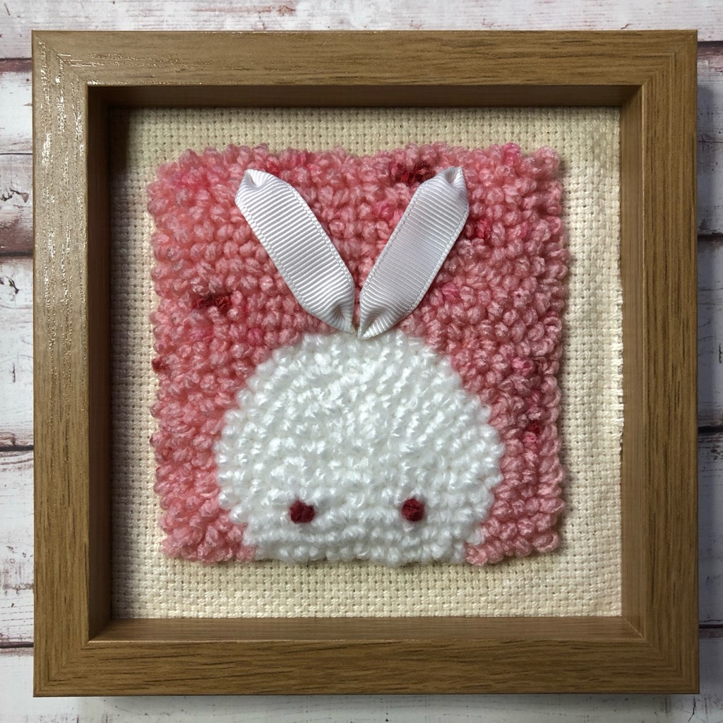 毛糸でふわもこ刺繍 パンチニードル