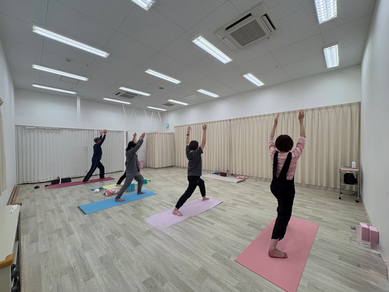 男性のご受講も可 お勤め帰りのリラックスヨガ(水)