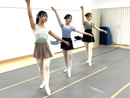 ジュニアクラシックバレエ 中学生