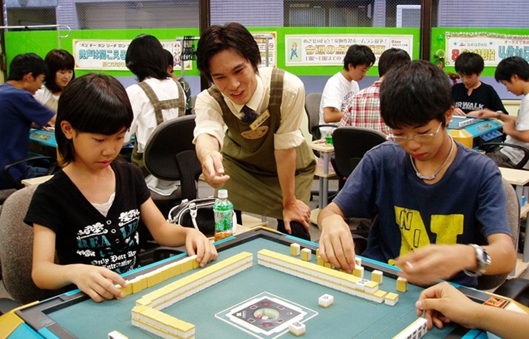 意思決定力やコミュスキルを鍛える! 夏休み子供麻雀教室